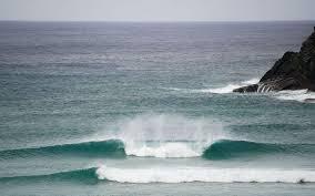pico bombeando olas en Pantin el Ferrol